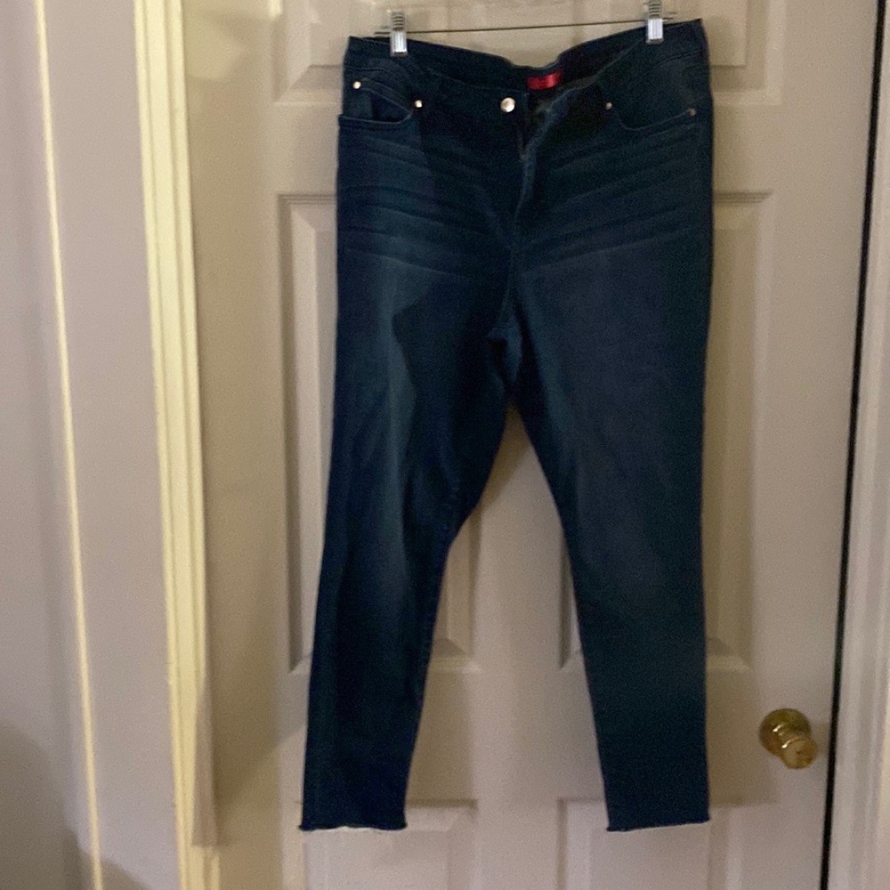 Jennifer Lopez straight leg jeans